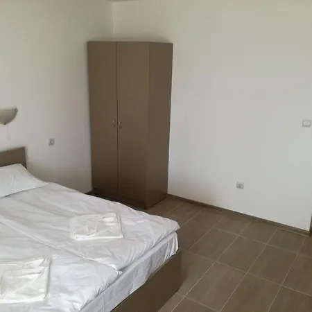 Siana House Πανσιόν 2*