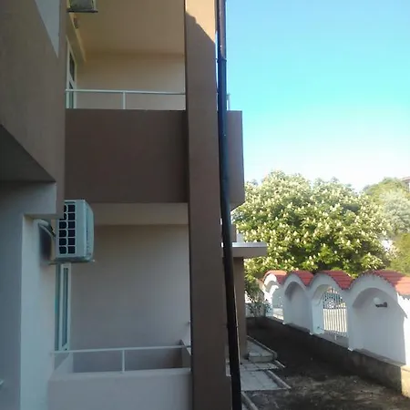 Siana House Πανσιόν