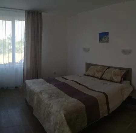 Πανσιόν Siana House