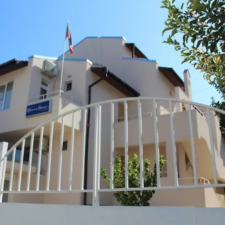 Siana House 2*